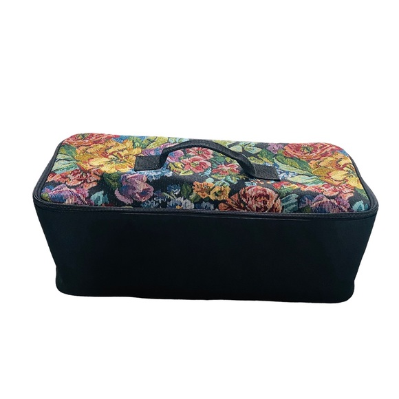 Vintage Bags Vintage Foldable Floral Needlepoint Travel Organizer